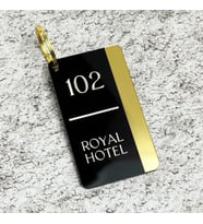 Anahtarlık, Kişiselleştirilebilir, Otel, Pansiyon, Yurt, Butik Otel, Bungalov Otel (Siyah-Gold)