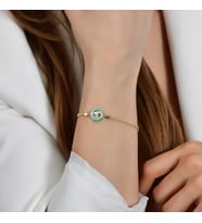 Goldium 14 Ayar Altın Mineli Kalem İşçilikli Daire Bileklik (Sarı)