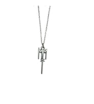 Marilyn Manson Rock Metal Kolye – Unisex 60 cm Zincir – Rock Tarz Aksesuar (Gümüş)