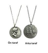 Julia Agrippina Roma İmparatoriçesi Figürlü Çift Taraflı Kolye – 1 Adet – 60 cm Zincirli Kolye (Gümüş)