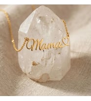 Kişiye Özel 925 Ayar Gümüş Kalp Detaylı Mama Kolye (Gold)