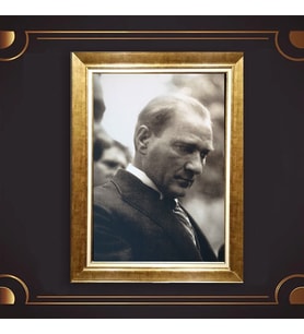 Altın Varaklı Çerçeveli Paspartulu Atatürk Tablo nl02A696 (Gold)