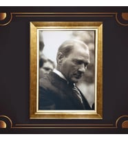 Altın Varaklı Çerçeveli Paspartulu Atatürk Tablo nl02A696 (Gold)
