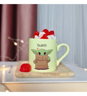 Baby Baby Yoda Tasarımlı Kişiye Özel Sarı Türk Kahvesi Fincanı