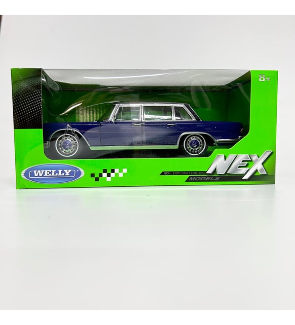 値下げしました！MERCEDES-BENZ 600 Mercedes Benz 600 1/24
