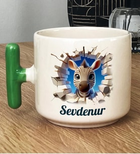 Kişiye Özel 3D Efektli Zebra Hediye T Kupa Bardak İsimli İsim Yazılı (Yeşil)