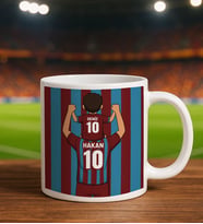 BK Gift Kişiye Özel Baba&Çocuk Bordo-Mavi Forma Tasarımlı Beyaz Kupa Bardak, Arkadaşa Hediye, Sevgiliye Hediye, Taraftar Hediyesi