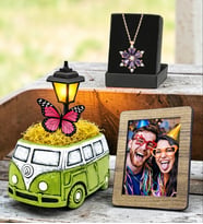 Vosvos Otobüs Masa Lambası, Gerçek Ametist Taşlı Lotus Kolye ve Fotoğraf Çerçevesi Hediye Seti (Model 5)