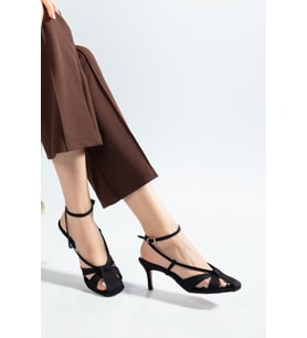 Suins Eliza Model Kadın Bilekten Bağlamalı Stiletto Ayakkabı