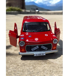Metal Çek Bırak Çiçek Abbas Minibüs ( 1/36 Ölçek )