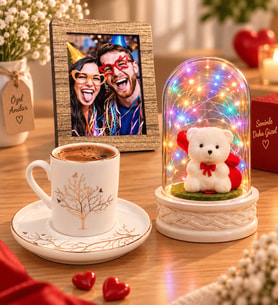 Kişiye Özel Fotoğraflı Hayat Ağacı Porselen Kahve Fincanı ve Renkli LED Işıklı Beyaz Ayıcıklı Fanus