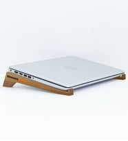 Firmalara Özel Logolu Taşınabilir Ahşap Notebook Laptop Standı – 50 Adet