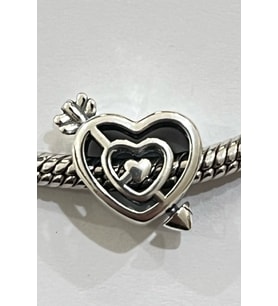 Kalbi Deşen Ok Charm