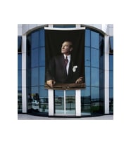 İstikbal Göklerdedir Atatürk Portresi Poster Bayrak Raşel Kumal 4x6 metre ATA10