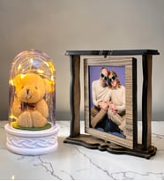 Kişiye Özel 2 Fotoğraflı Dönen Ahşap Çerçeve ve Ayıcıklı LED Işıklı Fanus