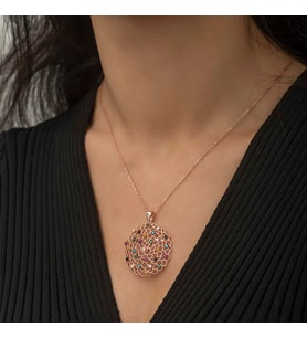 Gümüş Rose Geometrik Desenli Madalyon Kolye