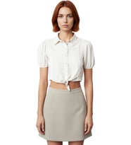 Kadın Yazlık Bej Dokuma Bluz Gömlek Yaka Crop Kesim Regular Kalıp Keten Görünümlü Beachwear Konforu
