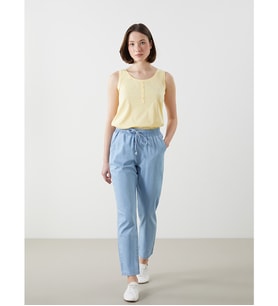 LCWAIKIKI Classic Bej Beli Lastikli Carrot Fit Kadın Jean Pantolon