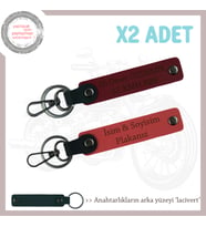 Minimal ve Şık Hediye Arayanlara – Kişiye Özel Plaka & İsimli Anahtarlık Seti, Nar Çiçeği-Bordo-Laci