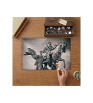 At Üstünde İmparator Heykeli Tasarımı 240 parça Ahşap Puzzle Ahşap Kutuda MP01990