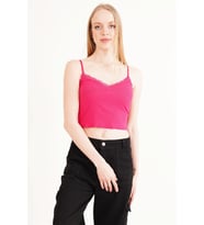 23254275 Kaşkorse İp Askılı Dantelli Crop Bluz FUSYA (Fuşya)