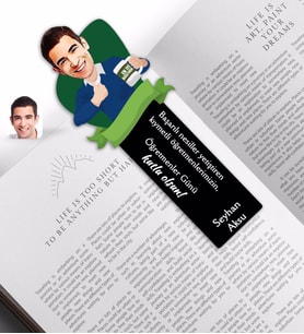 BK Gift Kişiye Özel Erkek En İyi Öğretmen Karikatürlü Ahşap Kitap Ayracı-1