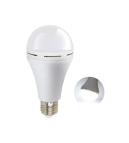 Elektrik Kesintisinde Yanan Şarjlı LED Ampul E27 6500K Güçlü Işık
