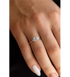 Sky Blue Topaz Taşlı Pırlanta Yüzük
