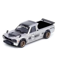 Inno 1:64 Nissan Sunny Hakotora Pick Up Truck