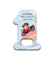 Bir Yaş Doğum Günü Organizasyonu için hediyelik Magnet Açacak