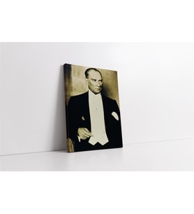 Atatürk Smokinli
