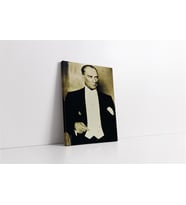 Atatürk Smokinli