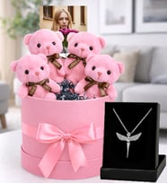 Kişiye Özel Fotoğraflı 4’lü Açık Pembe Love Ayıcık Hediye Kutusu & Melek Kanat Kolye Seti Ayıcık Buketi Seti