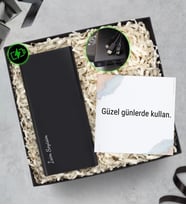 Hediye Kutusunda Kişiye Özel Led Ekran Göstergeli 10000 mAh Siyah Renk Powerbank