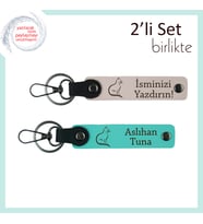 Sokaktan Gelen Sevgiye, Kedili, İsme Özel Kişiselleştirilebilir Deri Anahtarlık Seti, Pudra-Turkuaz