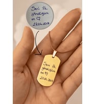 Narflake Kişiye Özel El Yazısı İşlemeli Çelik Kolye – Fotoğraf Gönder, Hatıranı Kalıcı Kıl (Gold)