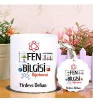 Fen Bilgisi Öğretmeni Kupa Bardak ve Anahtarlık Hediye Seti (Model 1)
