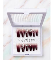Louésse Burgundy Fade Takma Tırnak Seti 12’li Bordo Geçişli Taş Detaylı Şık Model