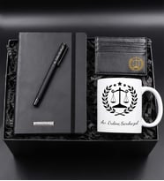 Avukatlara Özel Siyah Defter & Siyah Mat Roller Kalem & Adalet Temalı Kupa & Kartlık Hediye Seti