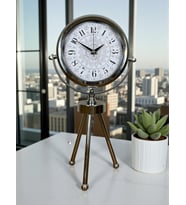 River World Masa Saati 3 Ayaklı Metal Motif Krom