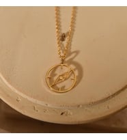 Kişiye Özel 925 Ayar Gümüş Şık Pusula Model Kolye (Gold)