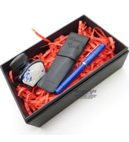 Scrikss İkili Kalem Kılıfı + 419 Saks Mavi Dolma Kalem + Pelikan Mürekkep Hediyelik Set - SVG199 İsme Özel Defter Kalem Kutulu Set