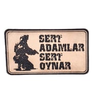 SERT ADAMLAR SERT OYNAR  Deri PEÇ - Arma - Askeri Patch (Krem)