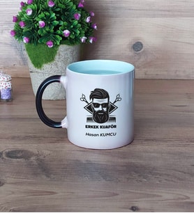 Erkek Kuaförü Kupa Bardak Sihirli Kuaförler Günü Hediyesi