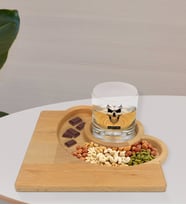 BK Gift Kişiye Özel Erkek Kurukafa Tasarımlı Viski Bardağı ve Doğal Masif Ahşap Yarım Ay Sunum Tabağı Çerezlik Hediye Seti-1