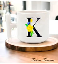 Çiçekli Harf Tasarımlı  - T Kulp Kupa