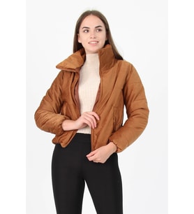 Neşeli Butik Kadın Yüksek Yaka Fermuar Detaylı Cepli Kışlık Kadife Mont NB7154