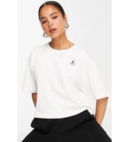 Nike Jordan Essential Boxy Loose Fit T-shirt Black Kadın Bol Kesim Crop Tişört Beyaz