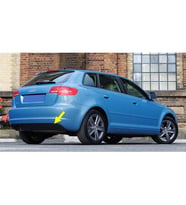 Audi A3 Sportback 2009-2012 Arka Tampon Çeki Demiri Kapağı 8P0807441A