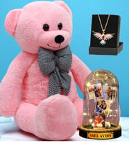 Büyük Boy Pembe Peluş Ayıcık, Kişiye Özel Led Işıklı Fanus ve Renkli Zümrüdü Anka Kuşu Kolye (Model 10)